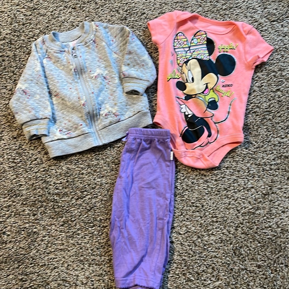 Baby girl 6-9 months